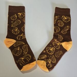 🍒🍒 Pumpkin Patterned Brown and Orange Socks